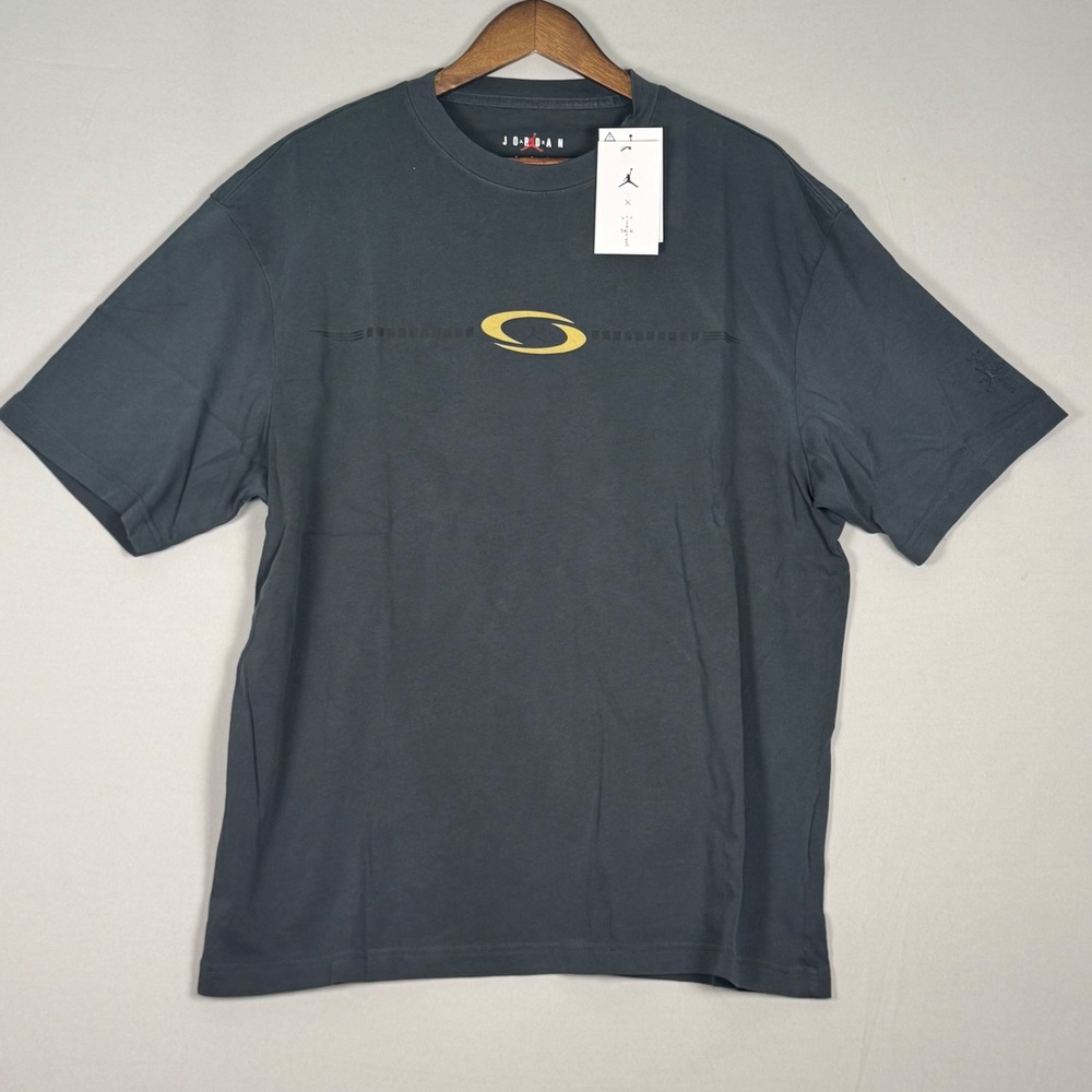 Jordan Travis Scott Cactus Jack Shirt Mens Large Gray NWT Graphic Tee DZ5510-070